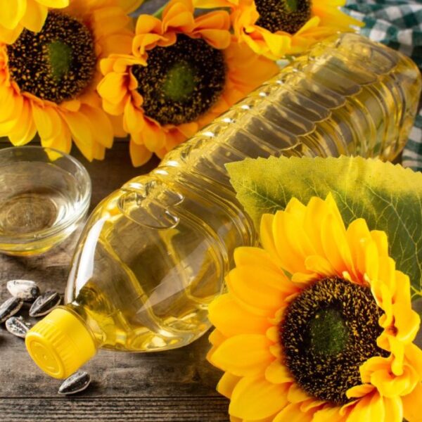 Crude sunflower oil