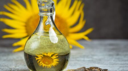 Refined sunflower oil